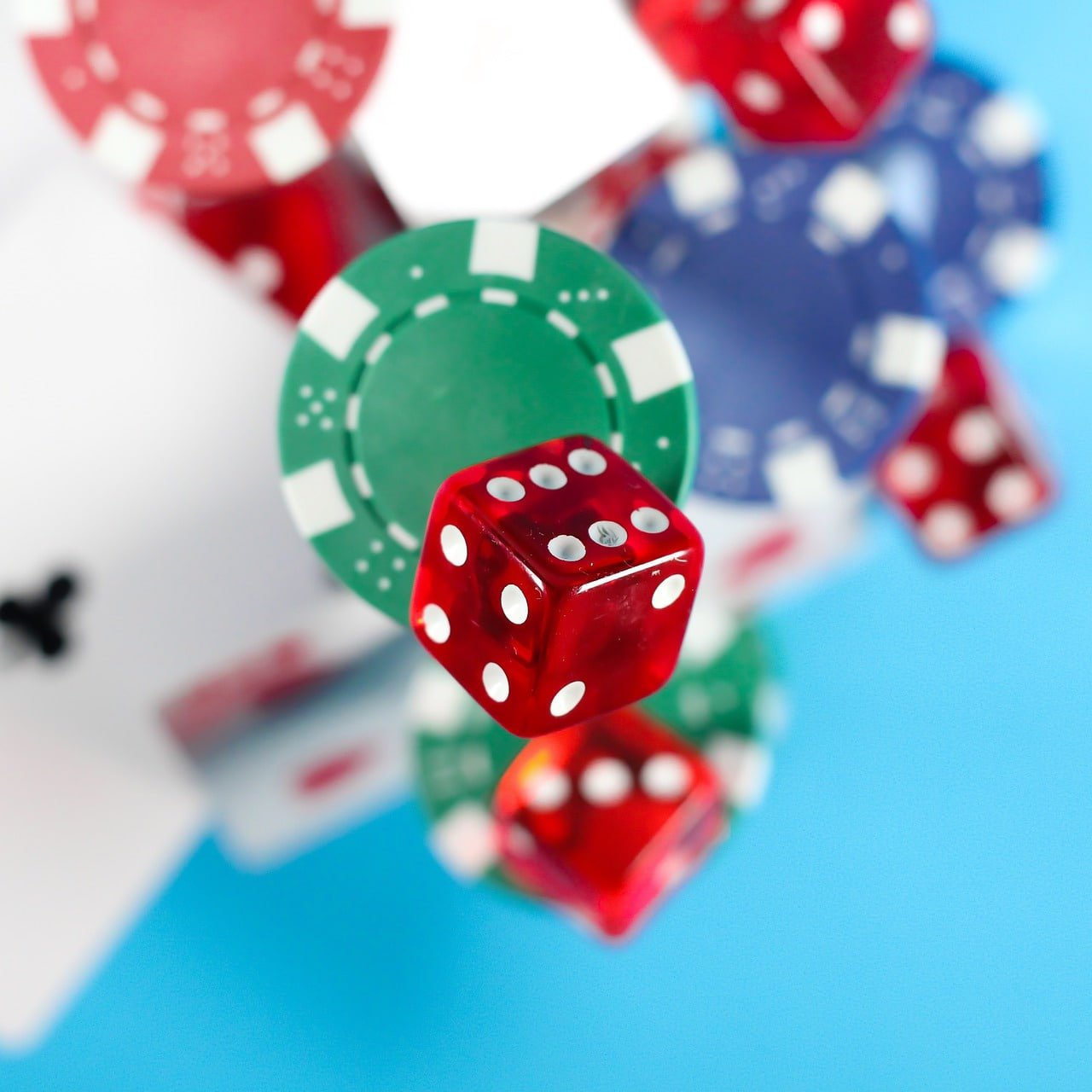 Dealer profesional Push Gaming di studio multi-kamera
